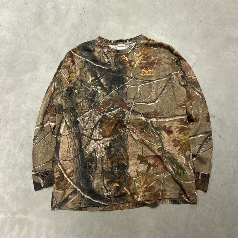 Y2K Realtree Camo Long Sleeve Shirt